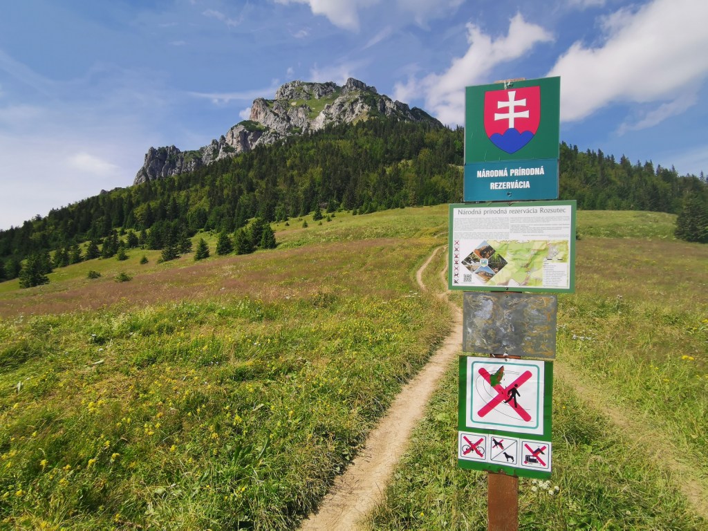 Rosuťec, Rosuťec, ti visoka&nbsp;skala