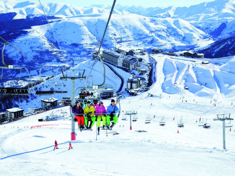Obytným vozem  na lyže do francouzských Pyrenejí –  11 středisek v západní&nbsp;části