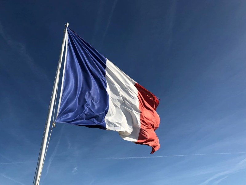 Francie , řetězce kempů i aires&nbsp;(stellplatzů)