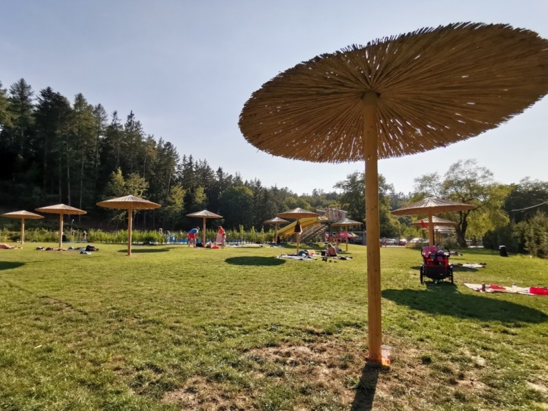 Křtiny: obecní kemp jako ze&nbsp;škatulky