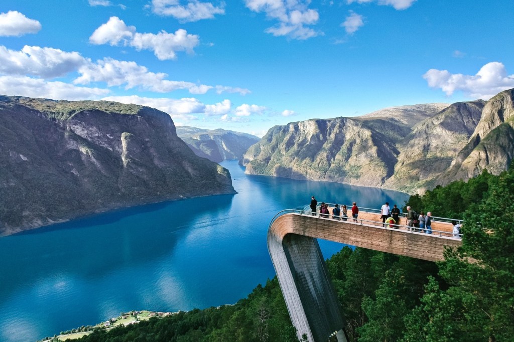 30 let vyhlídkových silnic v&nbsp;Norsku