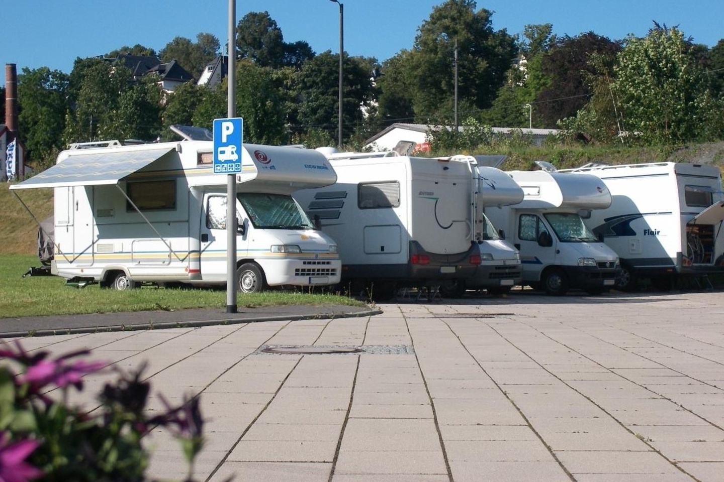 Jeden obytný vůz na 38 obyvatel – realita v části&nbsp;Německa