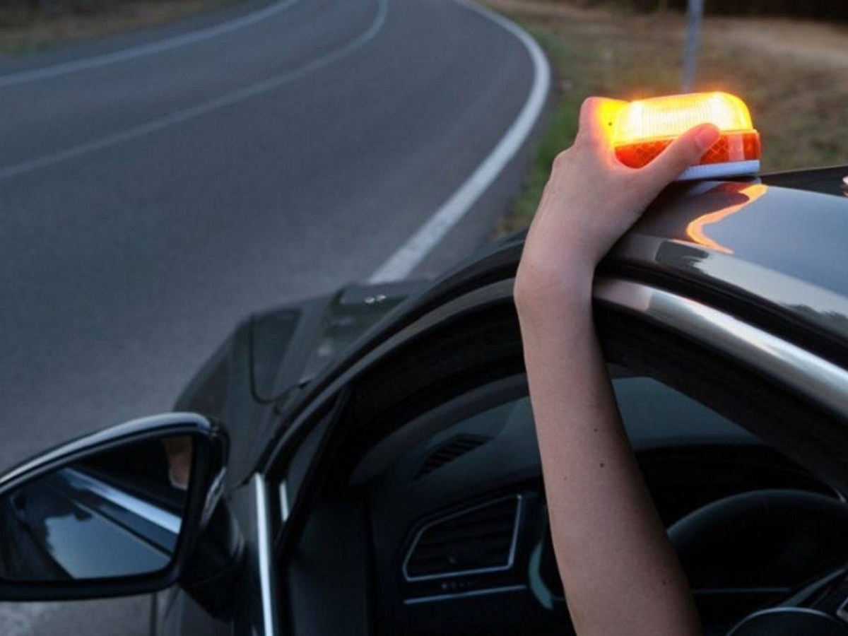 Do Španělska raději s „majákem“ – od ledna 2026 (nepovinné pro&nbsp;cizince)