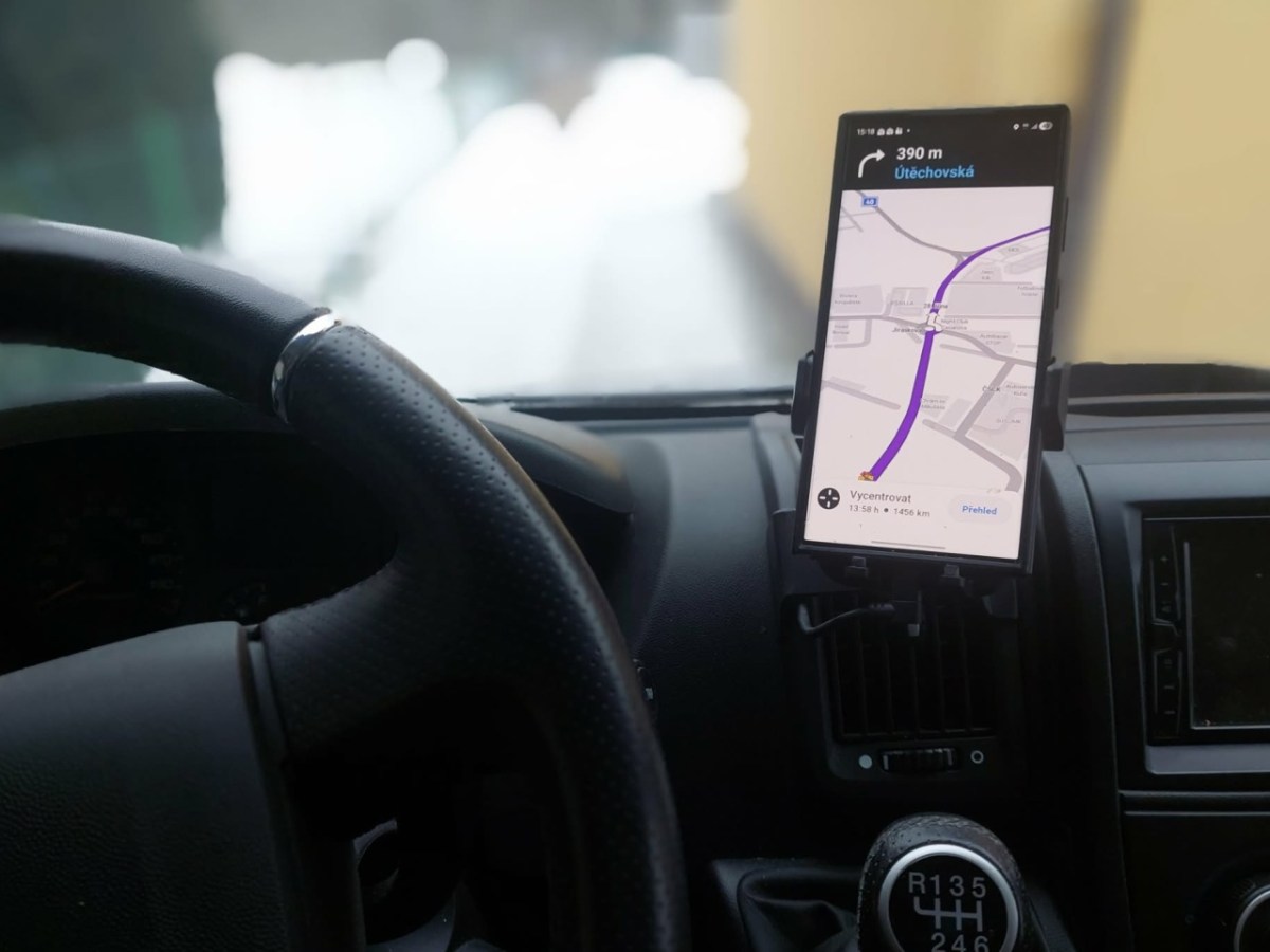 Držák mobilního telefonu&nbsp;podruhé