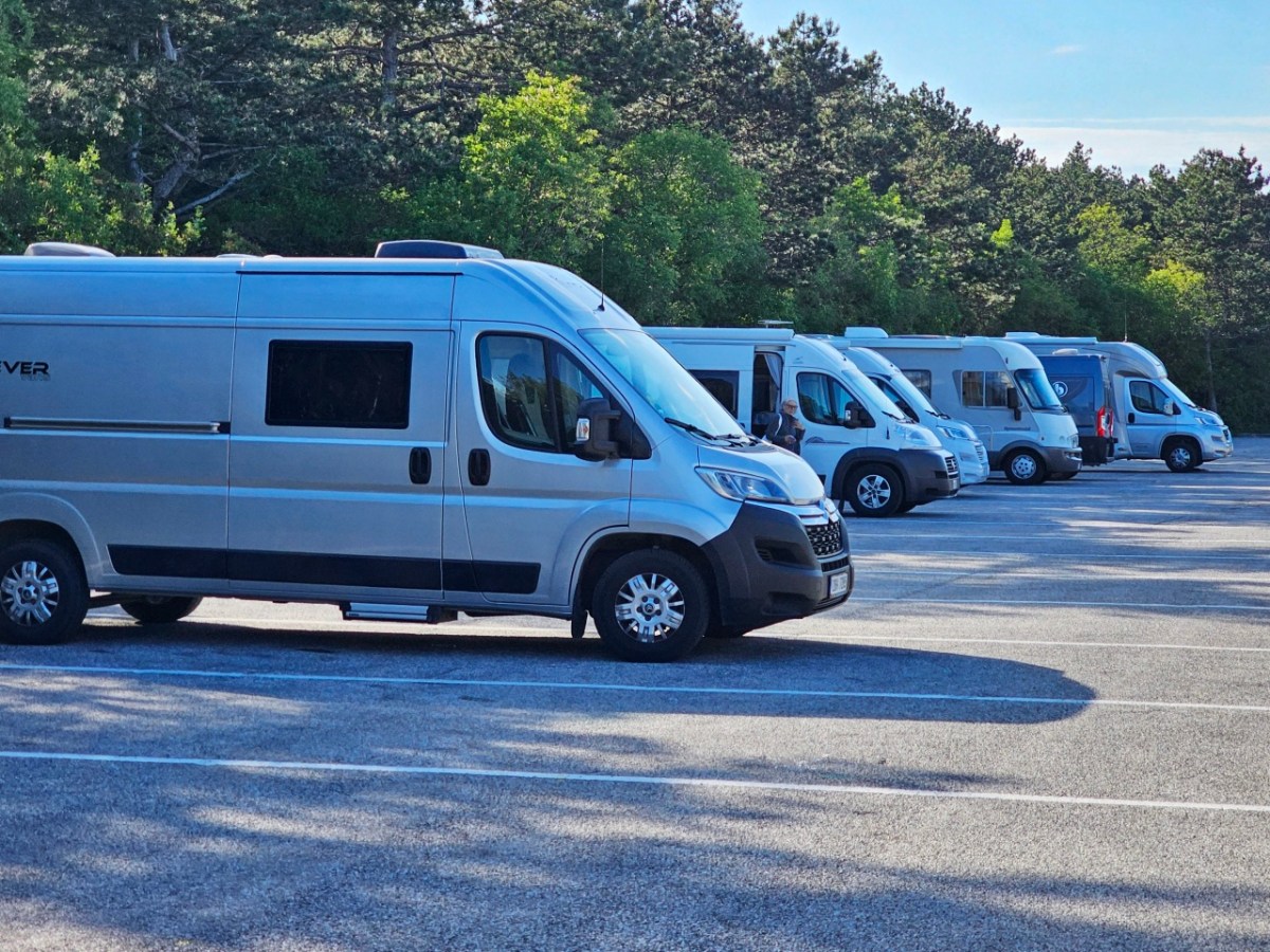 Karavanisté na začátku roku 2026 – kolik nás&nbsp;je?